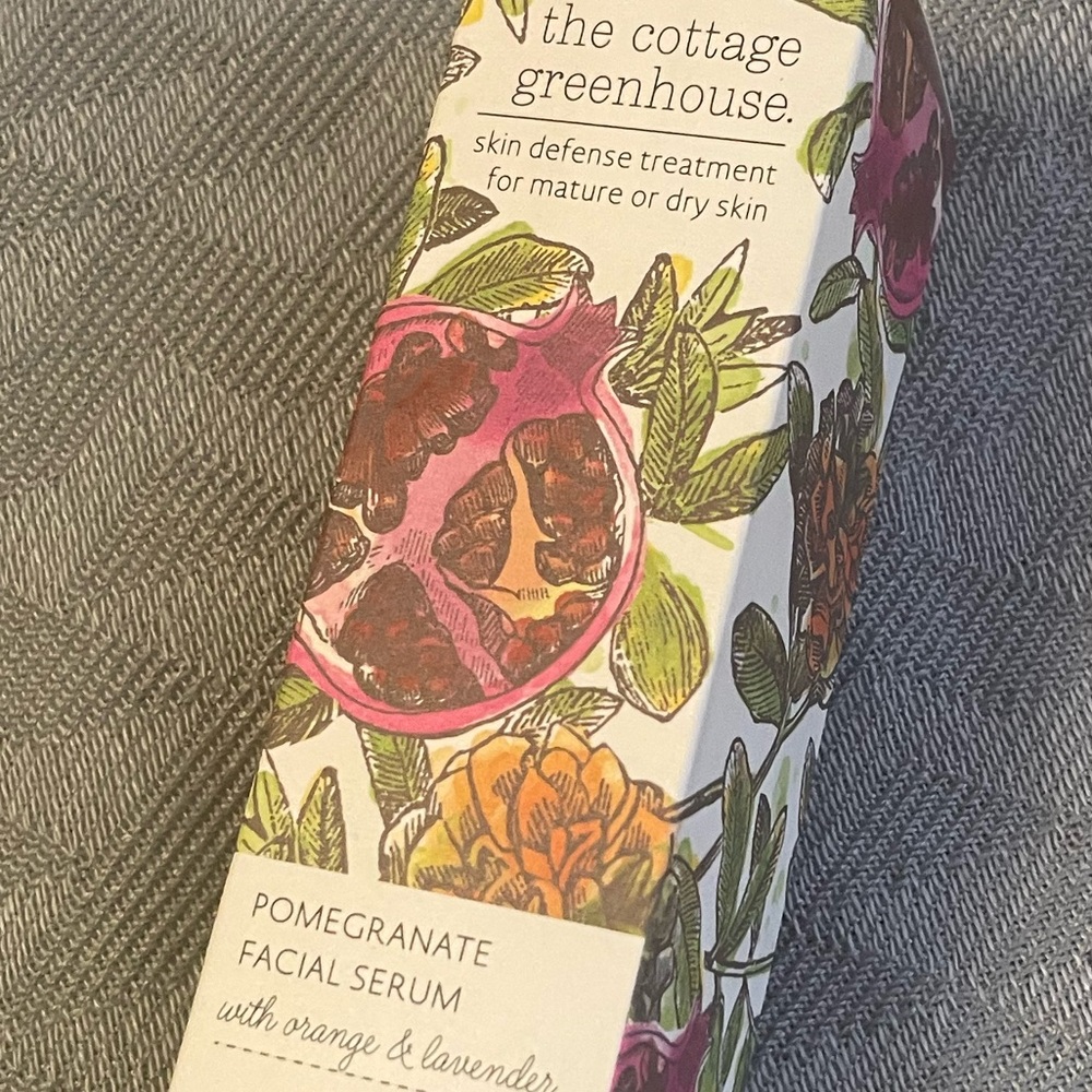 The Cottage Greenhouse Pomegranate Skin Serum. NiB.